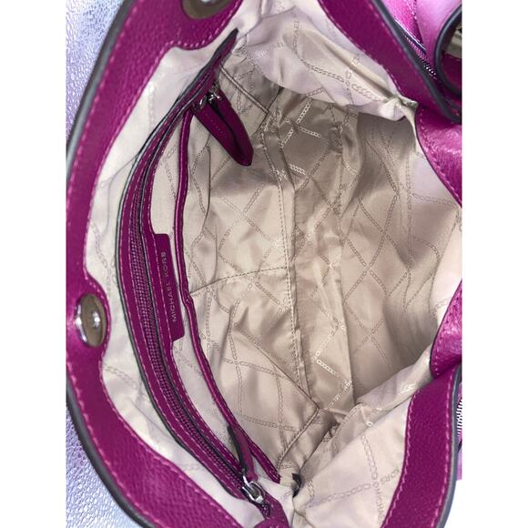 MICHAEL KORS LARGE MAGENTA PEBBLED LEATHER SHOULDER BAG - Picture 12 of 16